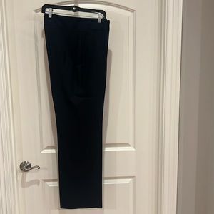 Akris Punto Black wool pant size 12